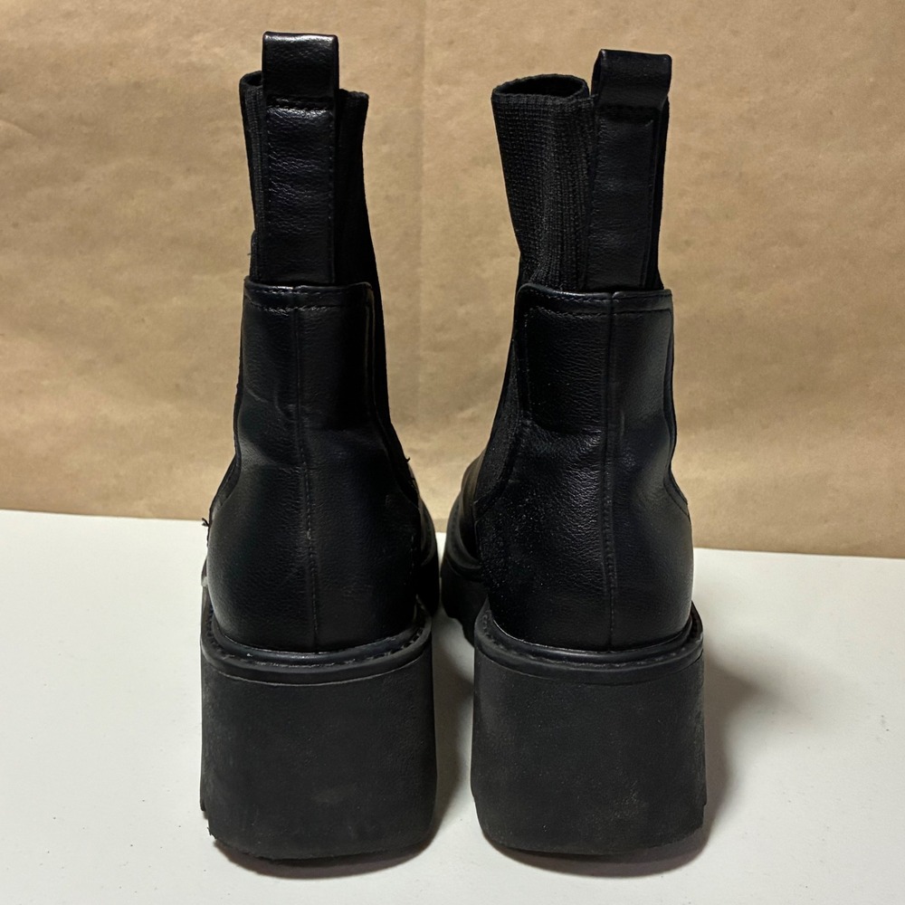 DV Dolce Vita Faux Leather Villa Lug Sole Sock Chelsea Boots‎ Womens 9 Black - Picture 4 of 11